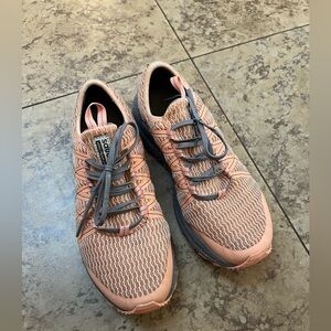 Saucony Versafoam Shoes size 8.5